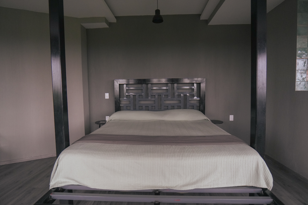 Cama habitación de la torre